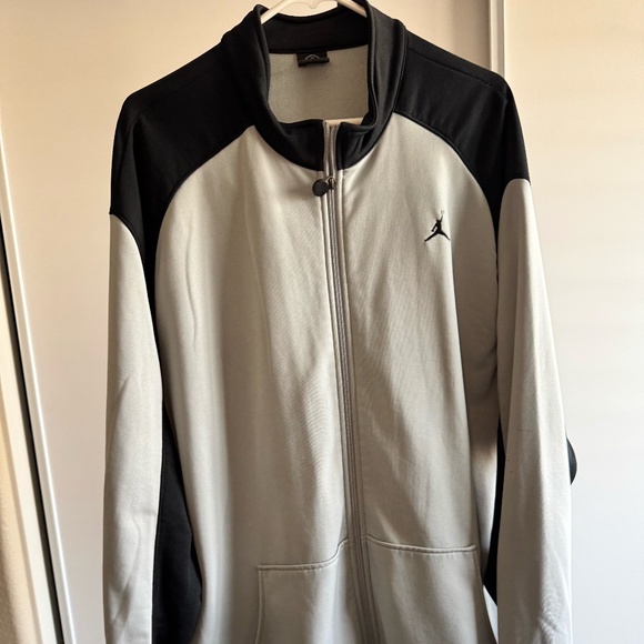 Jordan Mens Sweater - Picture 1 of 4
